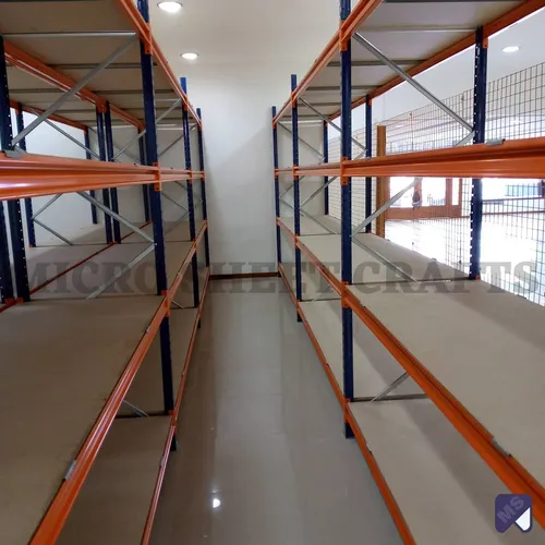 Heavy Duty Pallet Storage Rack In Keshav Puram